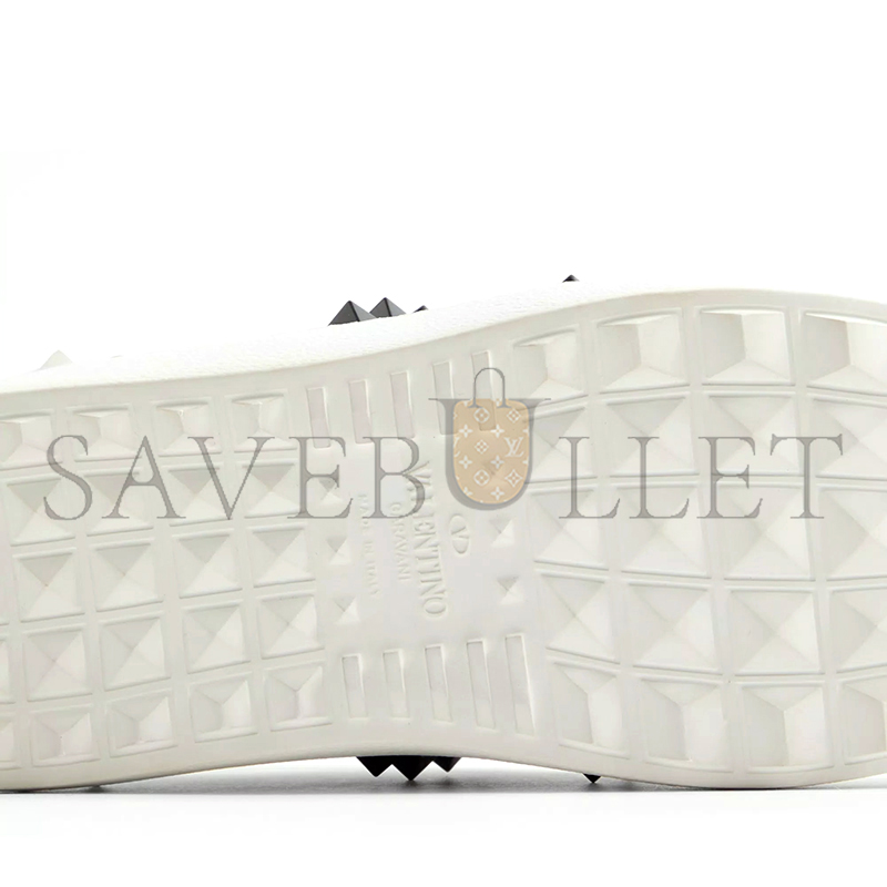 VALENTINO ROCKSTUD UNTITLED SNEAKER IN CALFSKIN LEATHER WITH TONAL STUDS 7W2S0A01LTU_A01 VALENTINO ROCKSTUD UNTITLED SNEAKER IN CALFSKIN LEATHER WITH TONAL STUDS 7W2S0A01LTU_A01